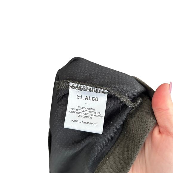 01 Algo Performance Lot of 2 Green Long Sleeve Thermal Shirt Sz LT - Picture 4 of 10